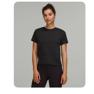 Lululemon Train to be tshirt
